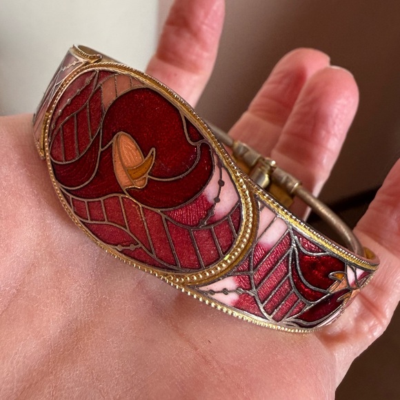 Vintage 70’s 80’s art deco burgundy Red calla Lily Enamel Clamper bracelet - Picture 7 of 17